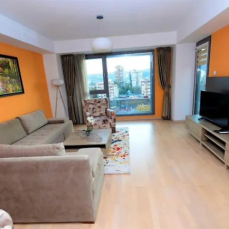 Diva Capitol Luxury Apartment *